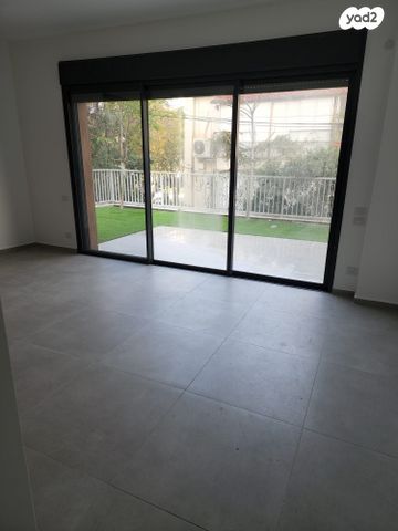 דירת גן, חיבת ציון, שכונת הלל, רמת גן