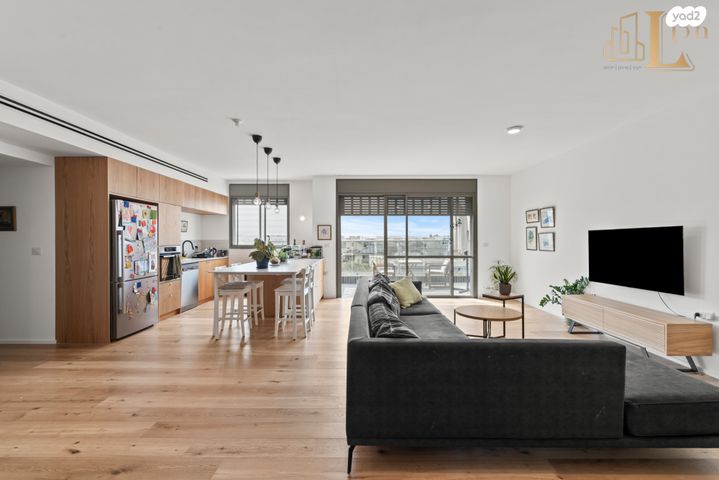 דירה, יעקב גולד, נאות הראשונים, מזכרת בתיה