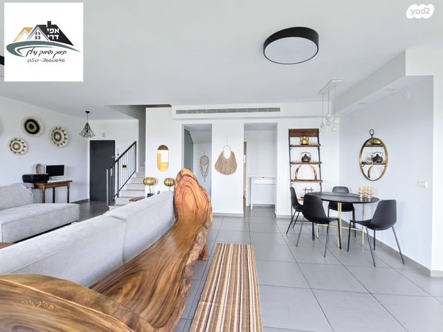 גג/ פנטהאוז, שושנת העמקים 52, רמת אמיר, קדימה צורן