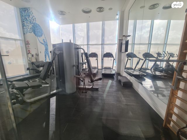 דירה, יוסף לפיד, נתניה