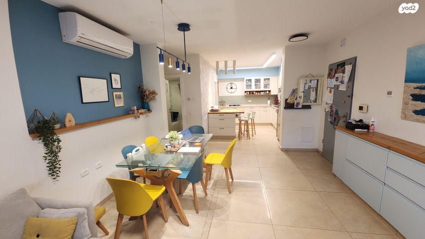 דירת גן, סנסן, צור הדסה