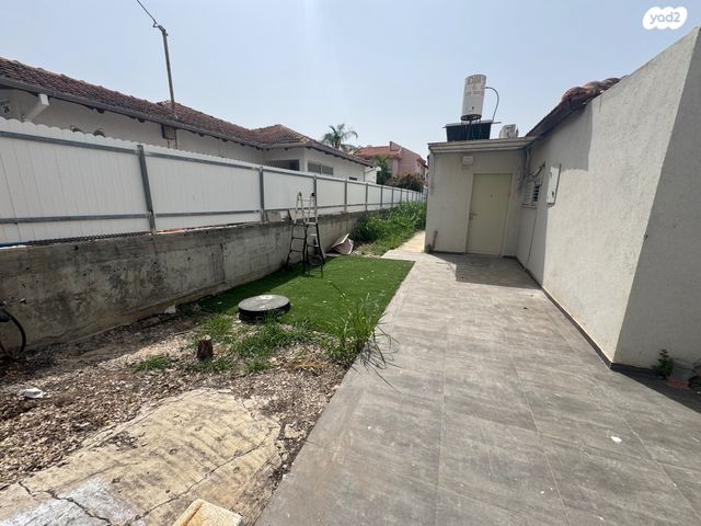 בית פרטי/ קוטג', שאר העיר, קרית עקרון