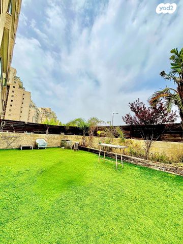 דירת גן, דרך כרמית, ירושלים