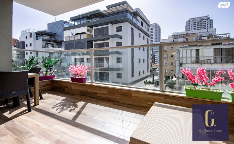 דירה, הרב יעקב טולדנו 7, עין גנים, פתח תקווה