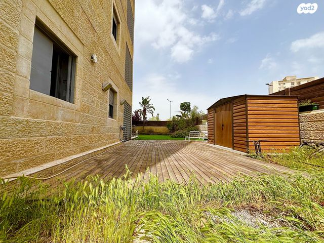 דירת גן, דרך כרמית, ירושלים