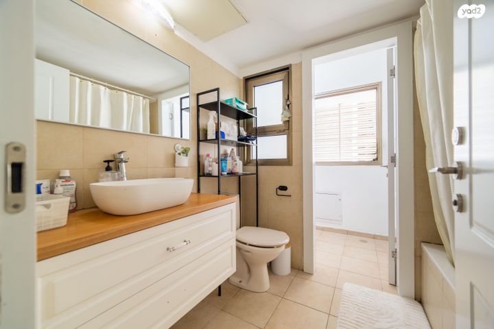 דירה, פנחס מאירי, נווה גן, פתח תקווה