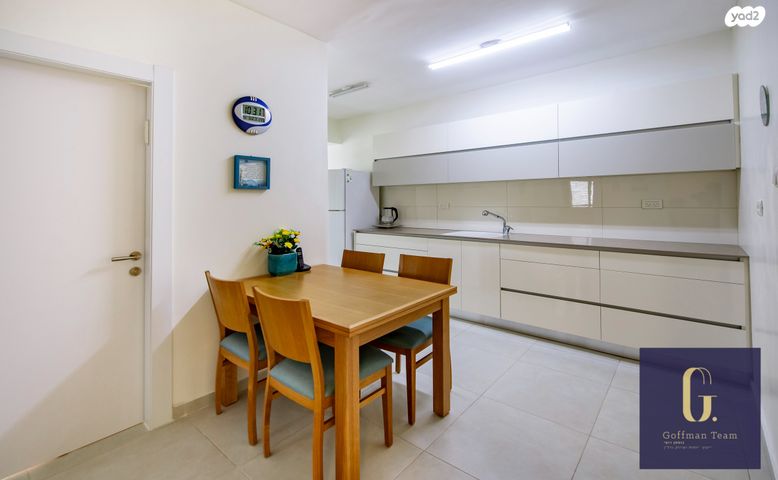 דירה, הרב יעקב טולדנו 7, עין גנים, פתח תקווה