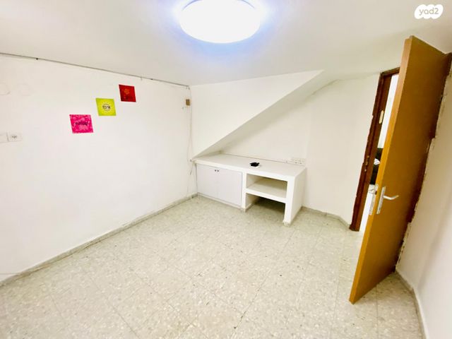 יחידת דיור, אלישמע, אלישמע