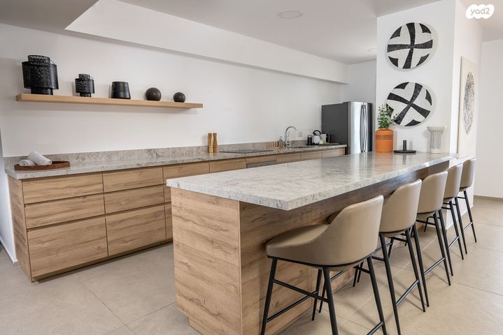 גג/ פנטהאוז, חיפה