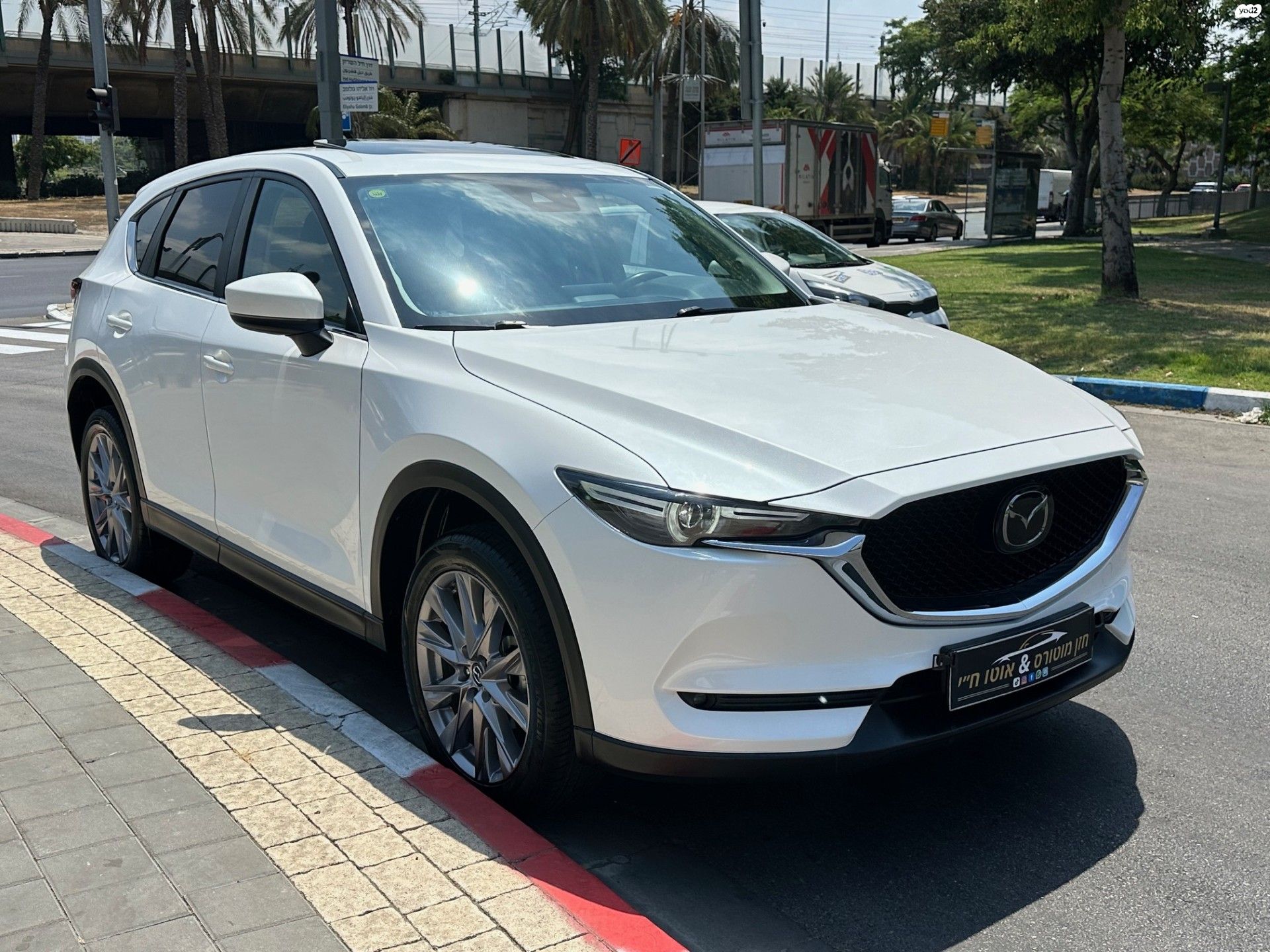 מודעת רכב מאזדה CX-5 2