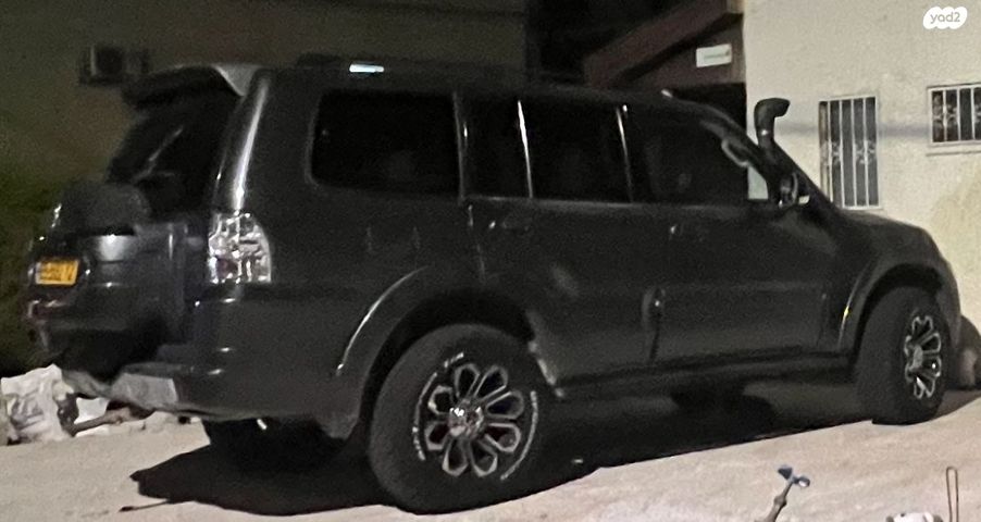 מיצובישי פג'רו