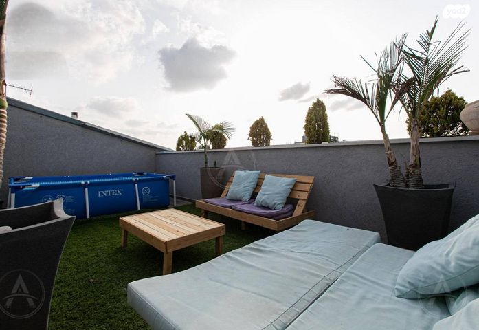 גג/ פנטהאוז, הגדוד העברי, קרית חיים מזרחית, חיפה