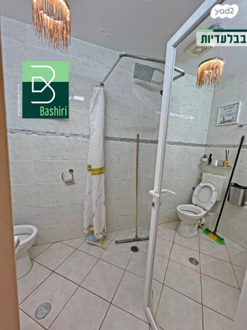 דירה, יוסף שפרינצק, קרית שמונה