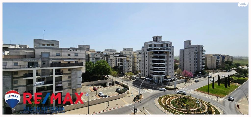 דירה, דרך דגניה 84, קרית השרון, נתניה