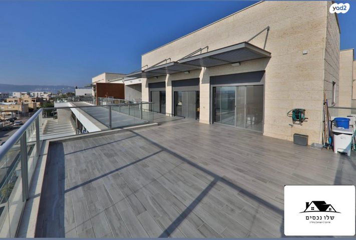 גג/ פנטהאוז, התאנים, קרית אתא