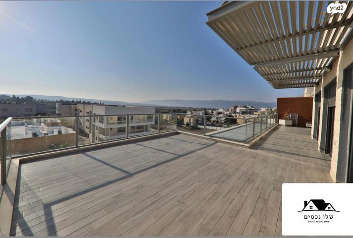 גג/ פנטהאוז, התאנים, קרית אתא