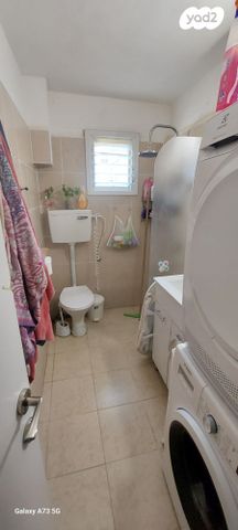 דירה, שבטי ישראל, גבעת אולגה, חדרה