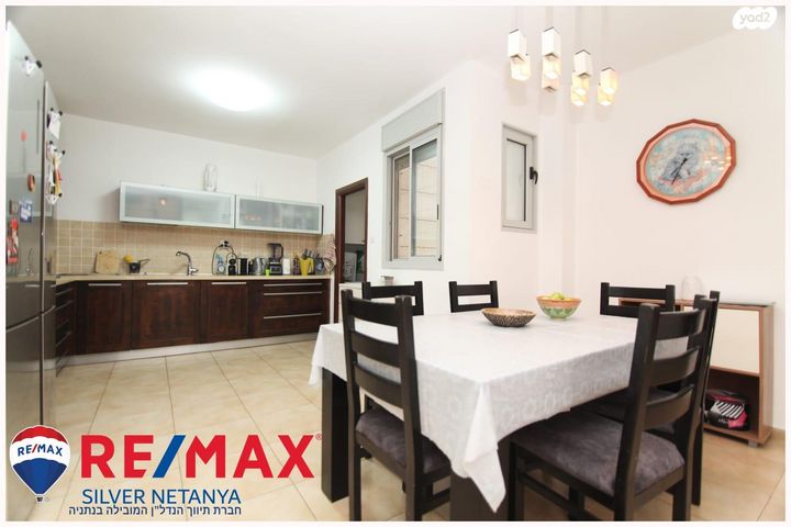 דירה, תאשור, קרית השרון, נתניה