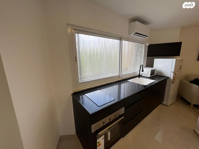 דירה, שכונה ב', באר שבע