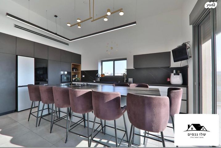 גג/ פנטהאוז, התאנים, קרית אתא