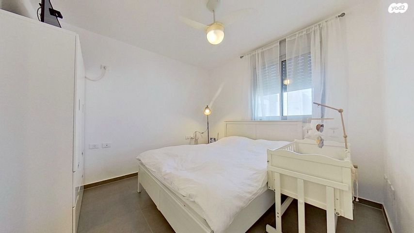 דירה, זלמן שזר, מורשת, מודיעין מכבים רעות