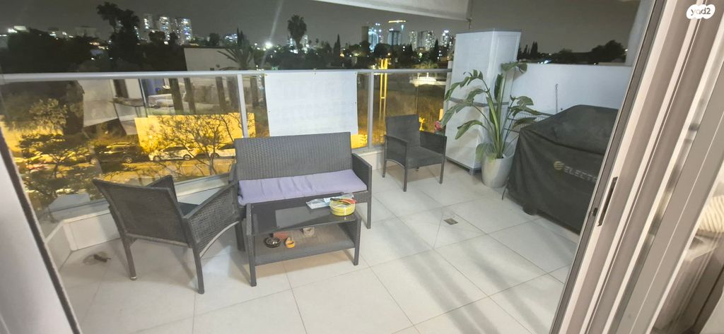 דירה, באר יעקב