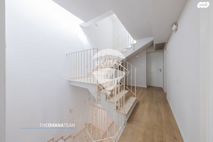 דו משפחתי, מעפילי אגוז, רמת פולג, נתניה