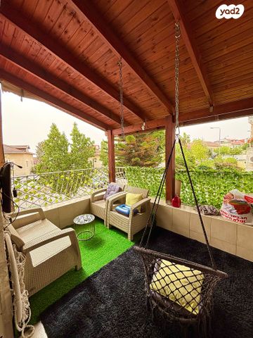 דירה, שלמה דוגה, גילה, ירושלים