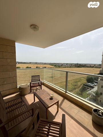 דירה, חזון אי"ש 16, רחובות הצעירה, רחובות