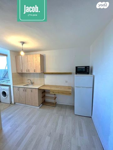 דירה, אופקים, גבעת עמוס, נשר