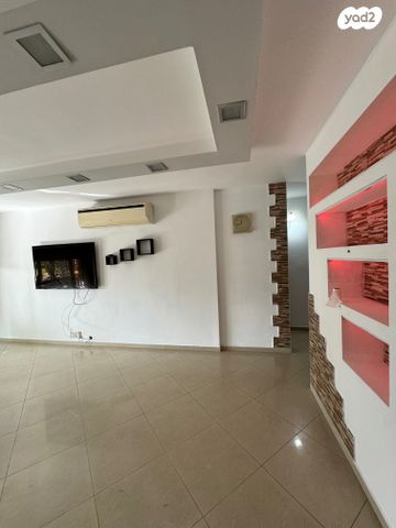 דירת גן, אשקלון