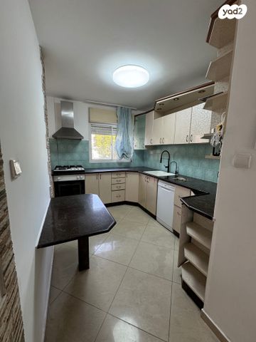 דירת גן, אשקלון