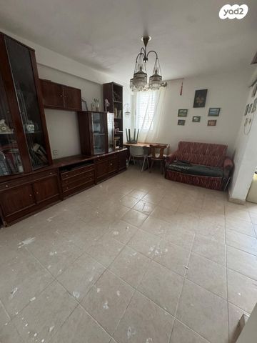 דירה, ביאליק 34, אשקלון