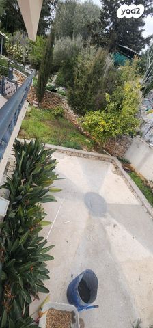 דירה, שביל האיריס, מרכז הכפר, מעלות תרשיחא