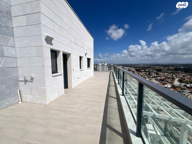 גג/ פנטהאוז, נתניה