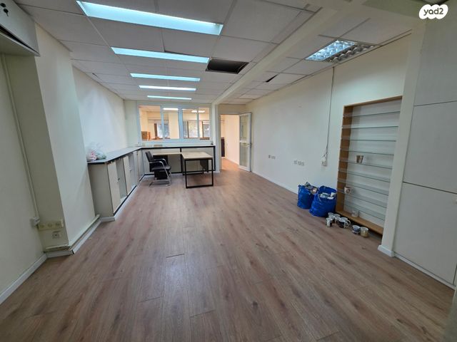 משרדים, אחוזה, מרכז דרום, רעננה