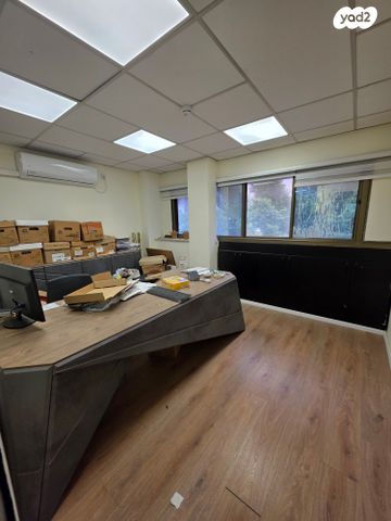 משרדים, אחוזה, מרכז דרום, רעננה