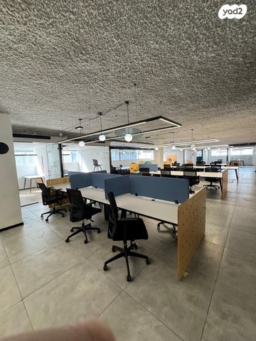 משרדים, יגאל אלון, נחלת יצחק, תל אביב יפו