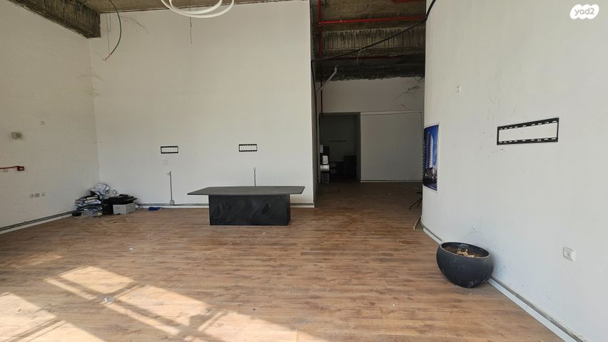 חנויות/ שטח מסחרי, האורגים 28, קרית איתנים, אשדוד