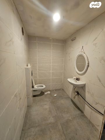 חנויות/ שטח מסחרי, האורגים 28, קרית איתנים, אשדוד