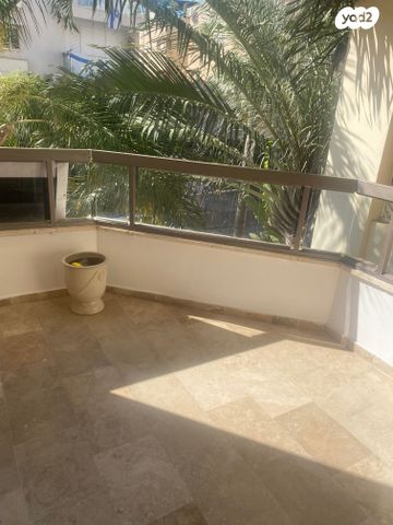 דירה, הפרדס 18, הדר, רמת השרון