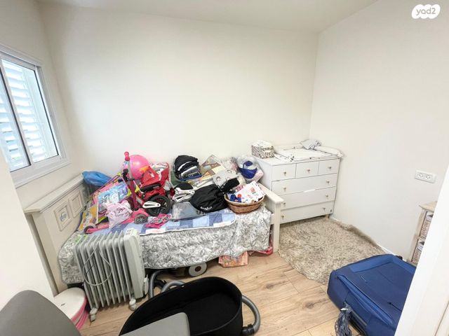 דירה, אהרון גולדשטיין, בורוכוב, גבעתיים