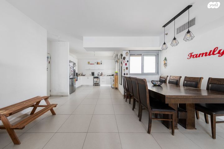 דירה, הוד השרון