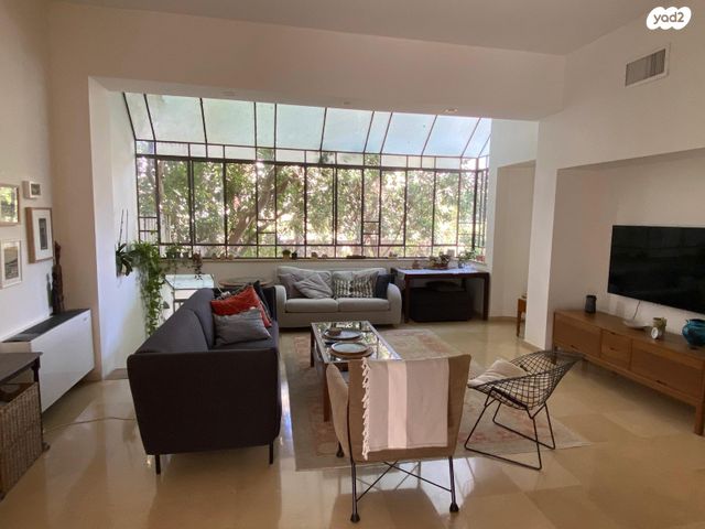 בית פרטי/ קוטג', יפה נוף, מרכז הכרמל, חיפה