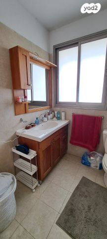 דירה, חרוזים, רמת גן