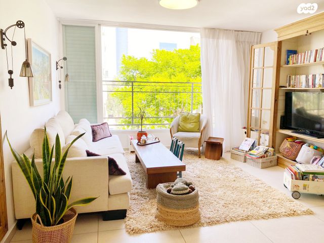 אהרון גולדשטיין 