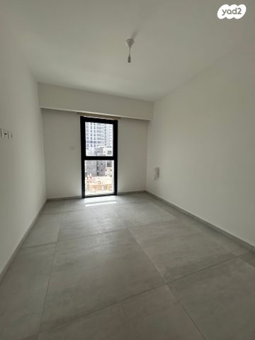 דירה, רוטשילד 2, רוטשילד עצמאות, בת ים