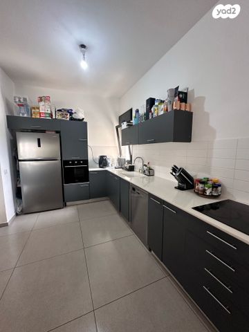 דירה, נווה זמר, רעננה