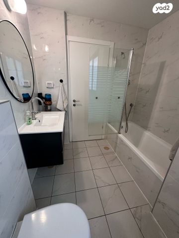 דירה, נווה זמר, רעננה