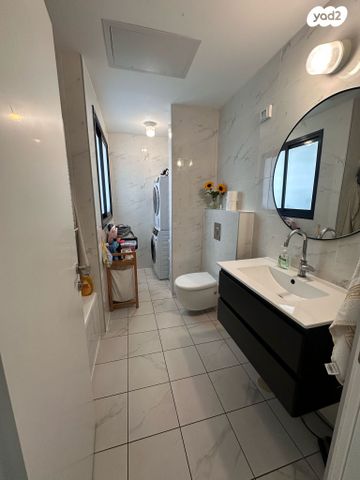 דירה, נווה זמר, רעננה